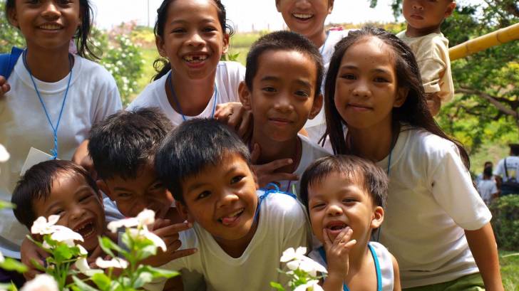 Filipino children