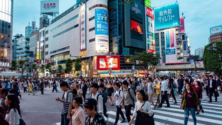 japanese city scene, many people