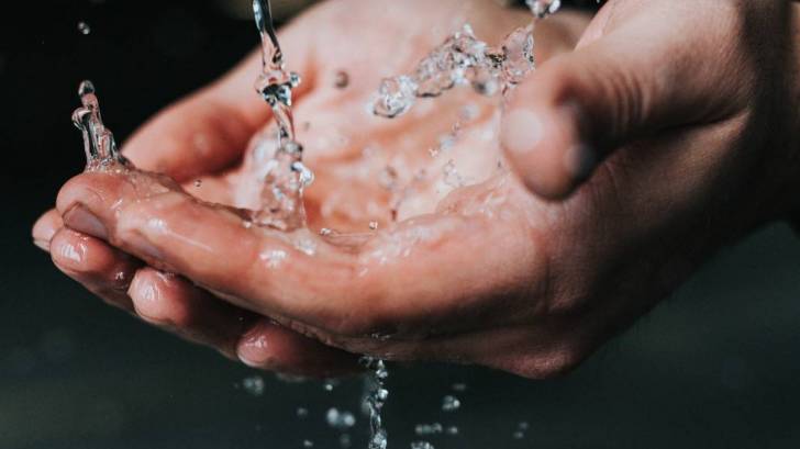 washing hands with clean water