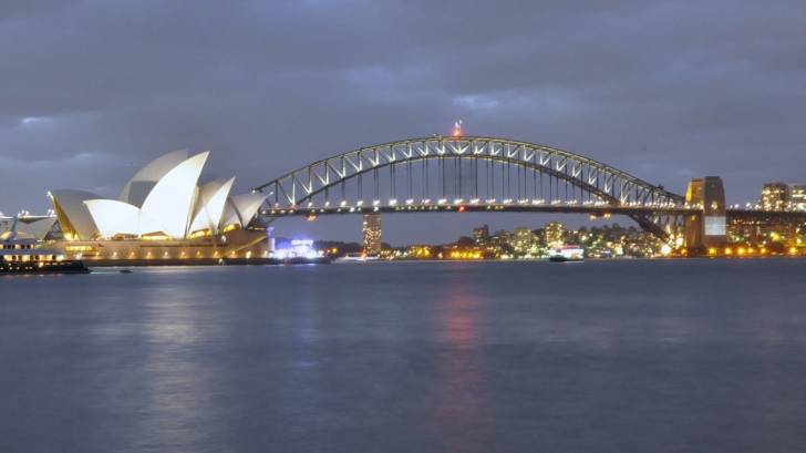 sydney harbor and bridge