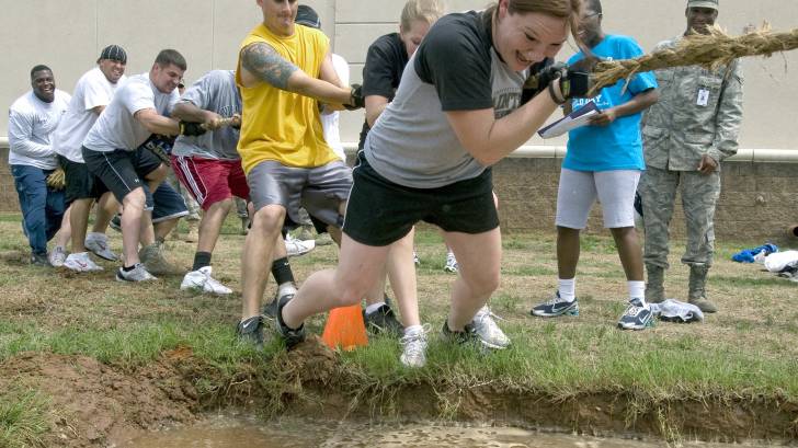 tug of war battle