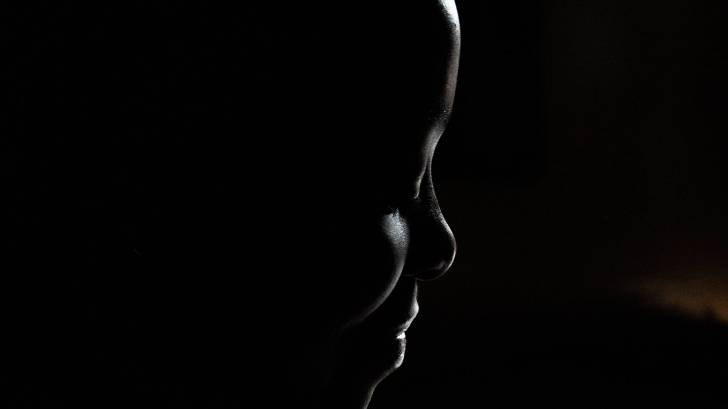 african woman silhouette