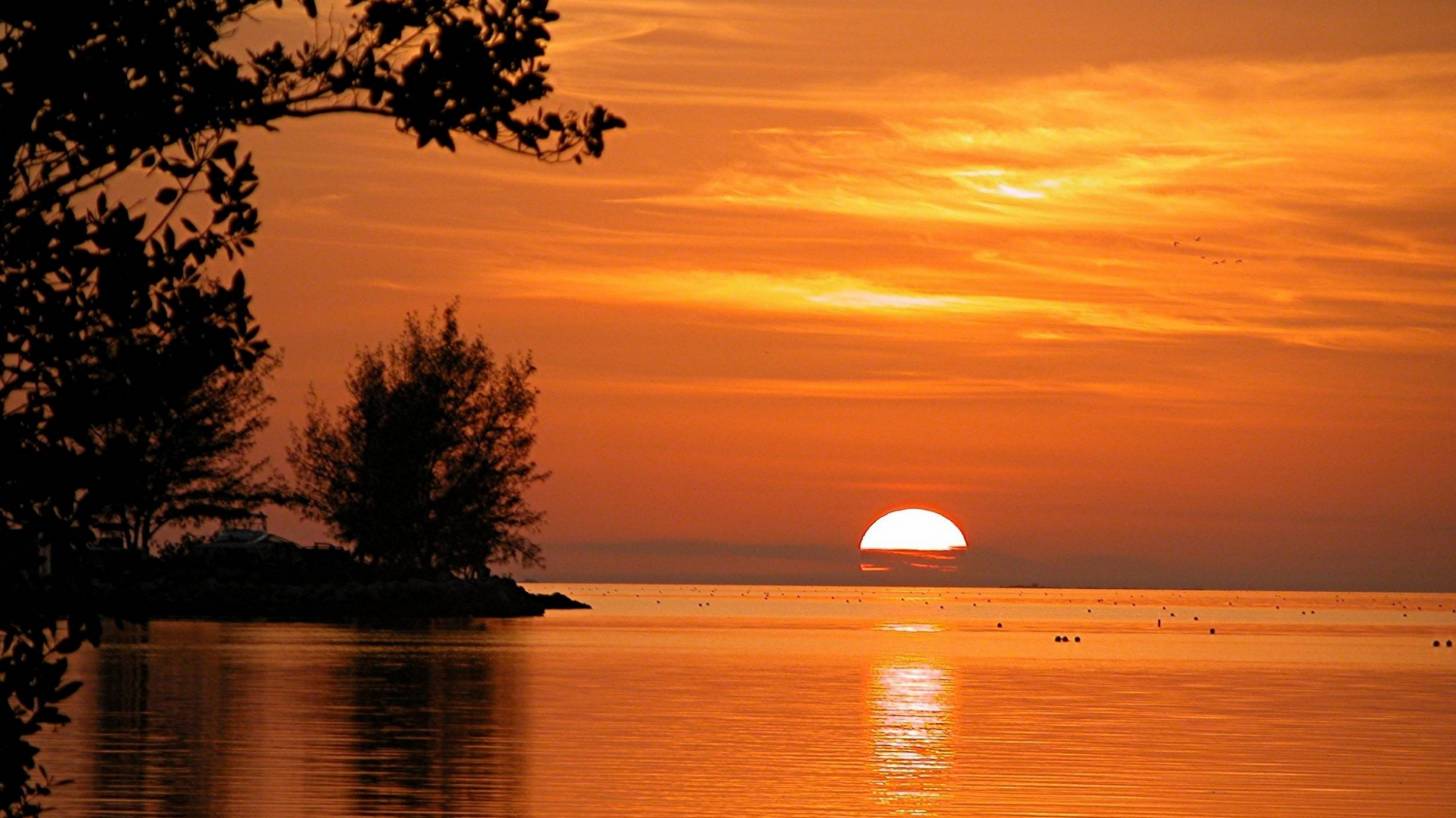 sun set over key west