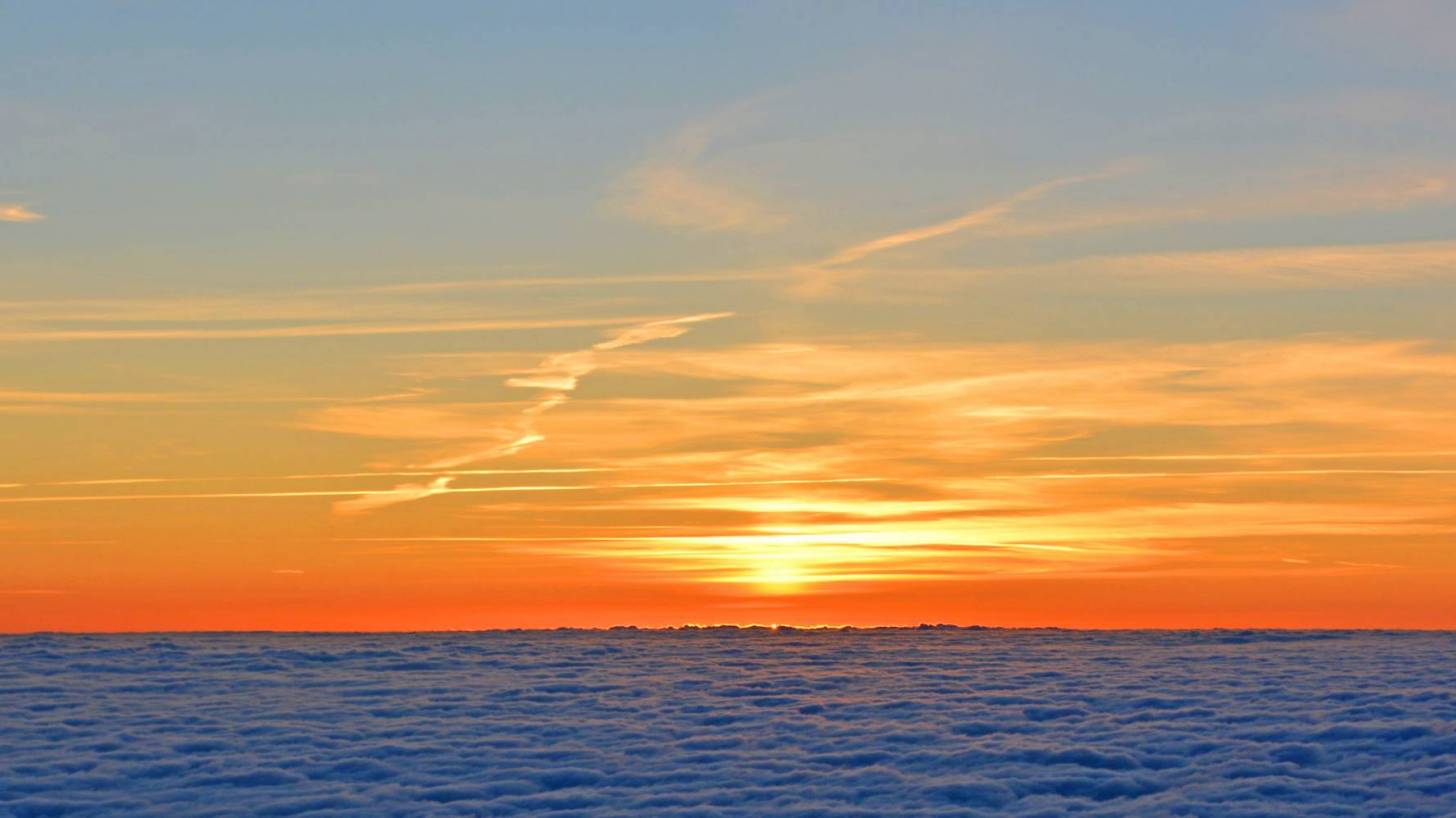 sun rise over the ocean