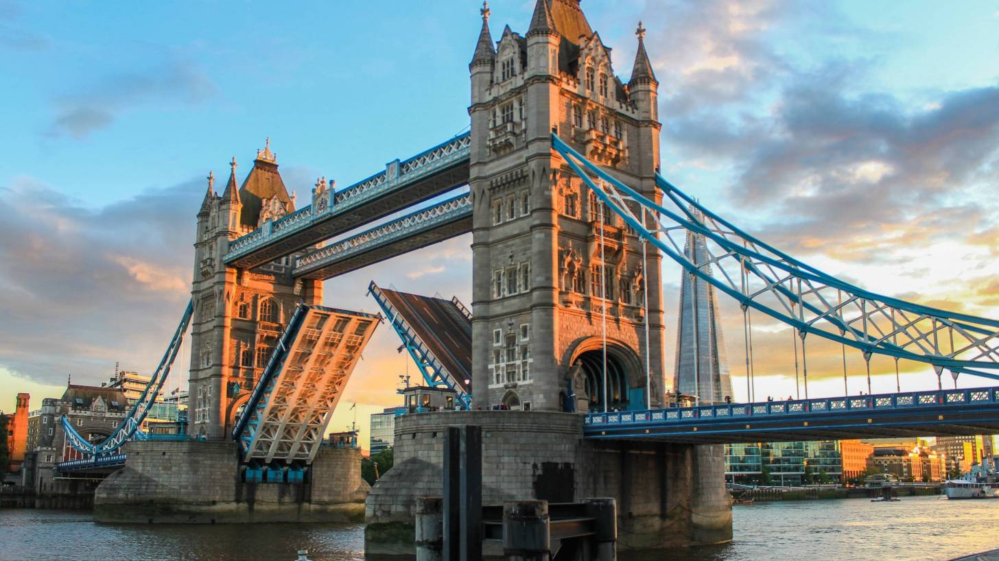 tower bridge open