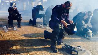 gas masks with police