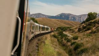 train heading south from the north